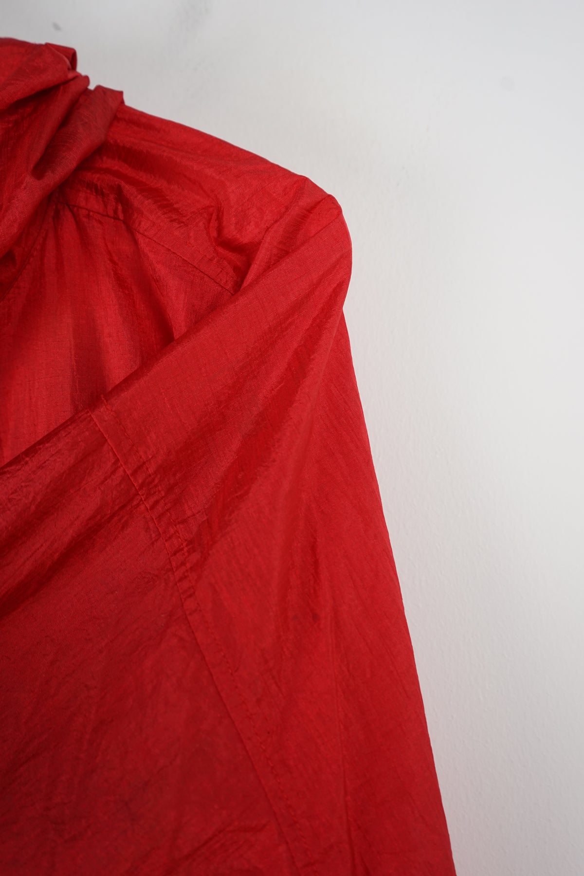 VINTAGE MARLBORO WINDBREAKER (XL)