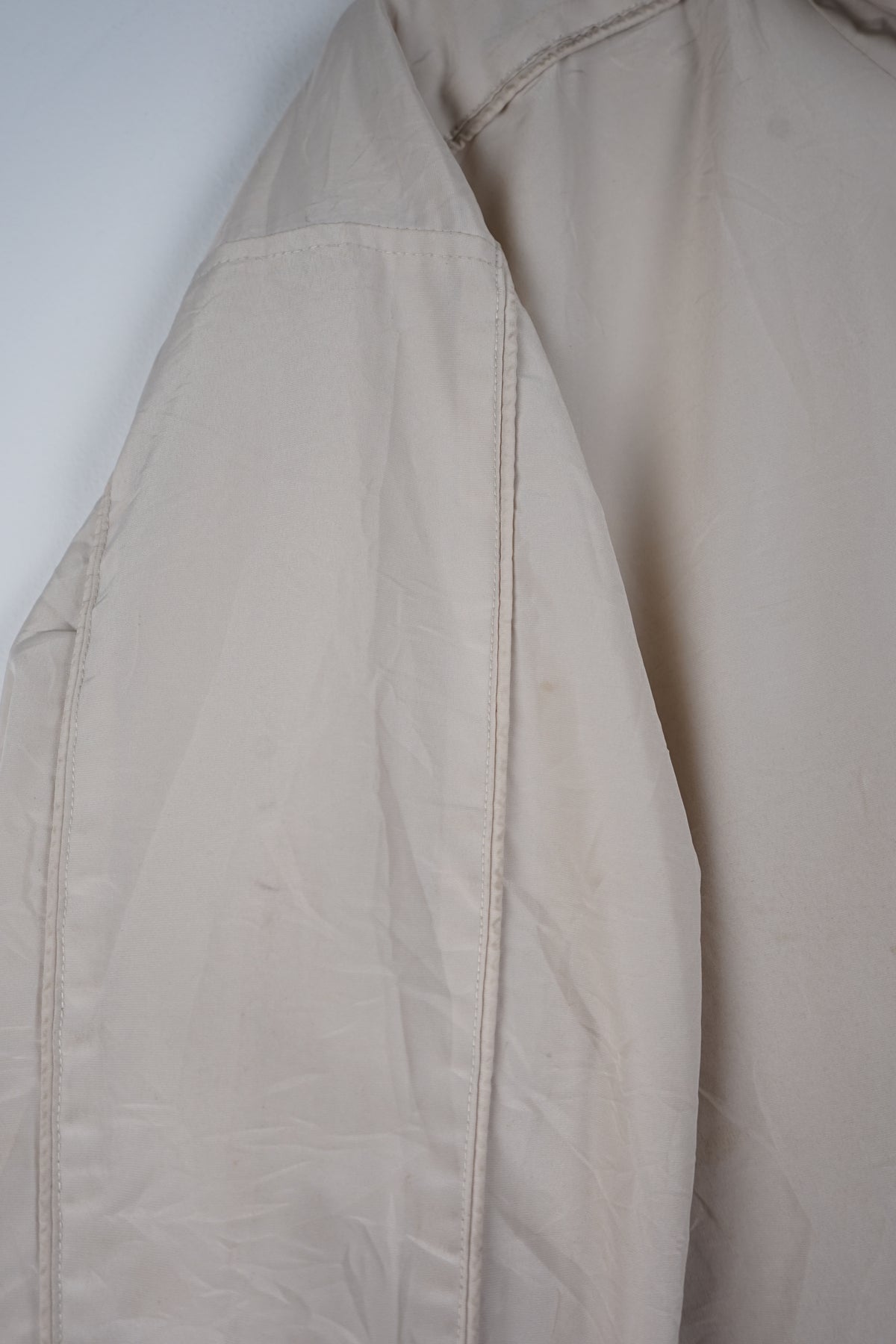 VINTAGE TOMMY HILFIGER WINDBREAKER (M)