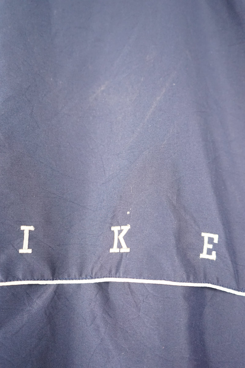 VINTAGE NIKE JACKET (XXL)