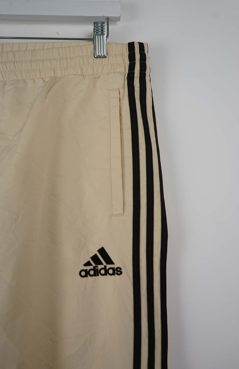 VINTAGE ADIDAS TRACK PANTS (XL)