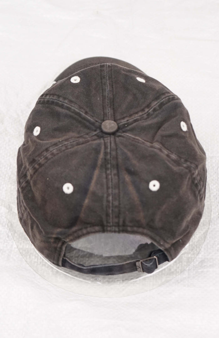 VINTAGE NIKE HAT