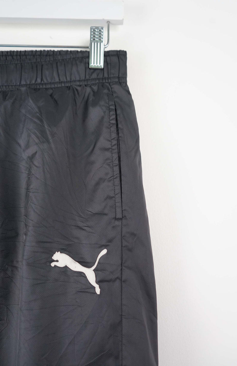 VINTAGE PUMA TRACK PANTS (M)