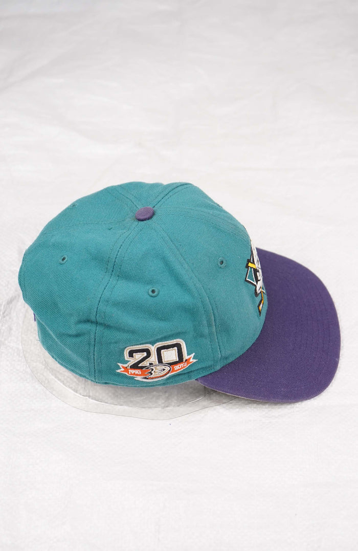VINTAGE NFL MIGHTY DUCKS HAT