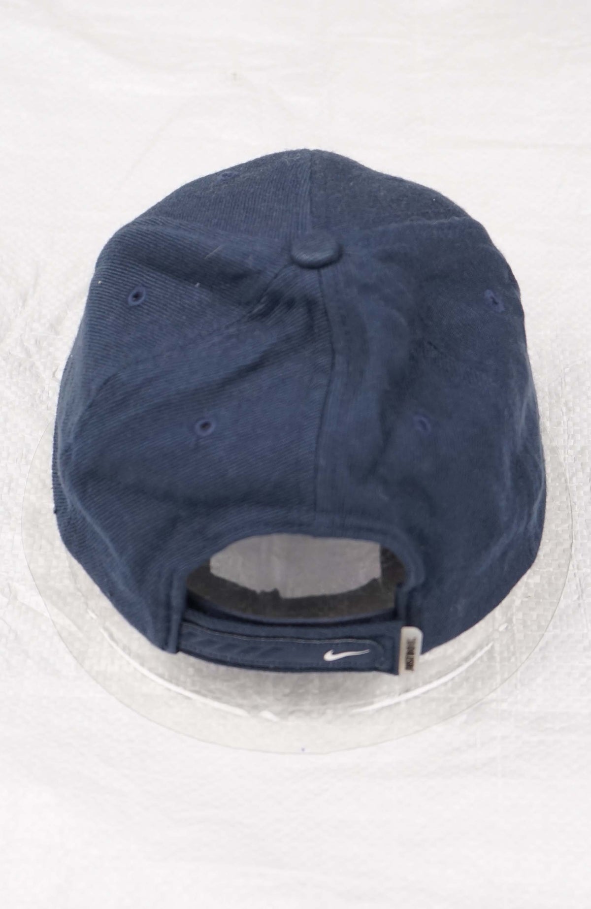 VINTAGE NIKE HAT