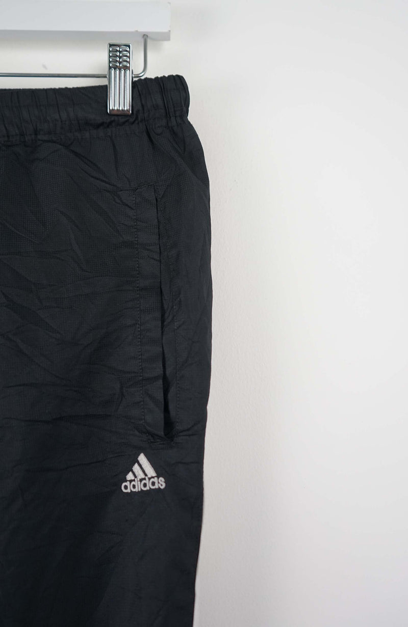 VINTAGE ADIDAS TRACK PANTS (M)