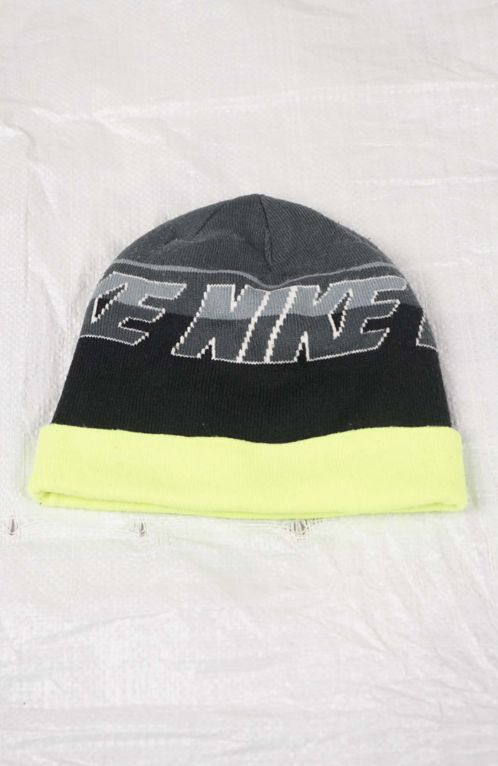 VINTAGE NIKE BEANIE