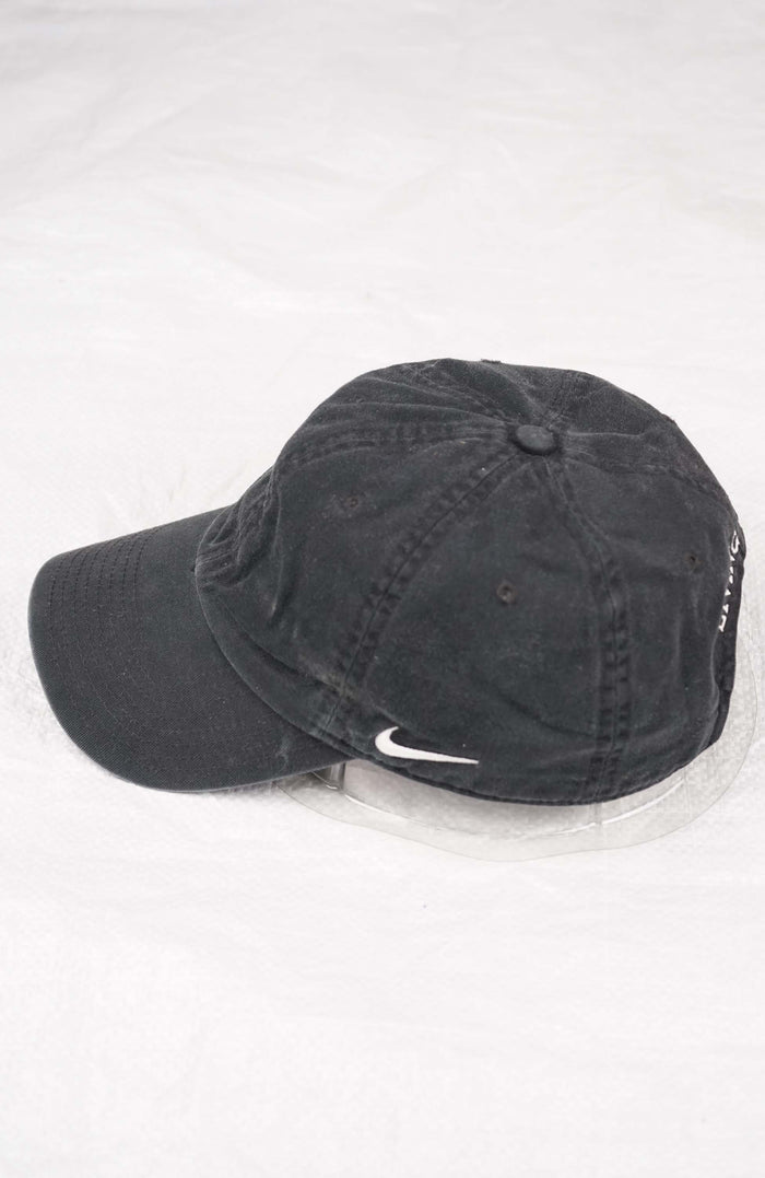 VINTAGE NIKE LIVING LEGEND HAT