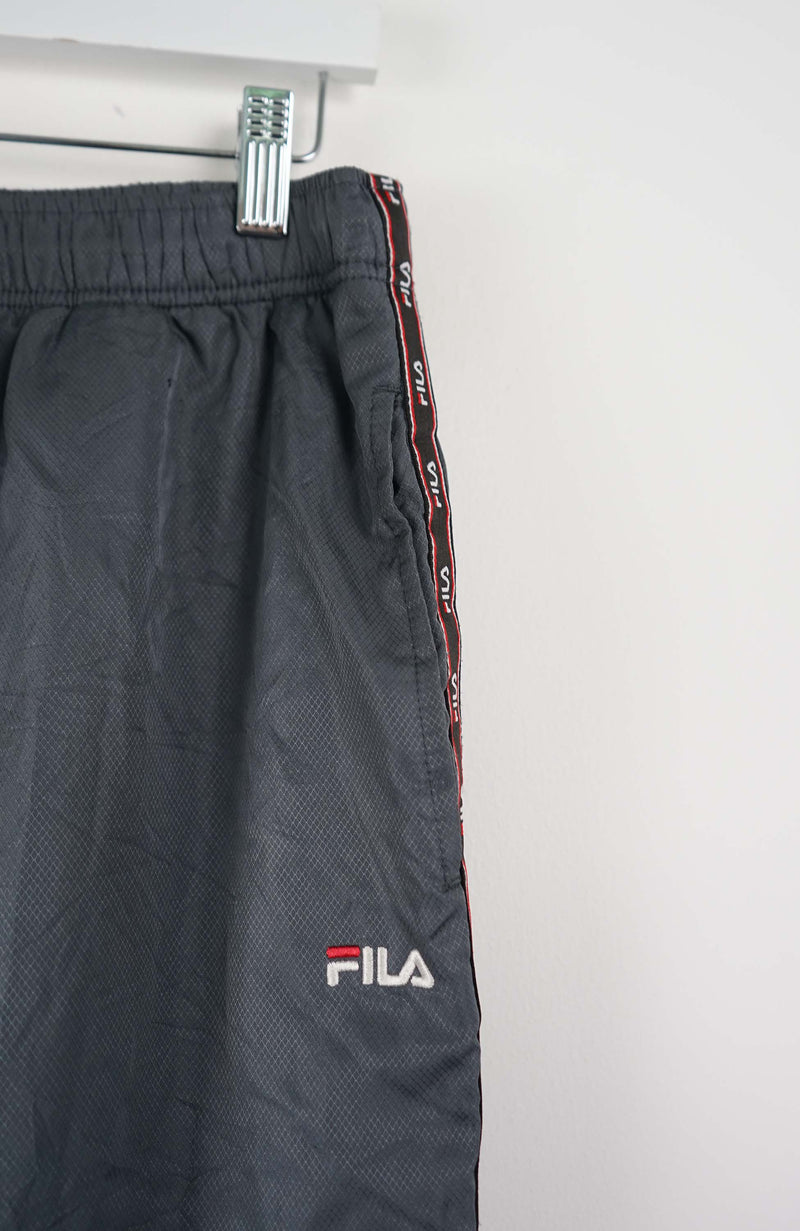 VINTAGE FILA TRACK PANTS (XL)