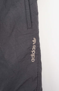 VINTAGE ADIDAS TRACK PANT SHORTS (S)