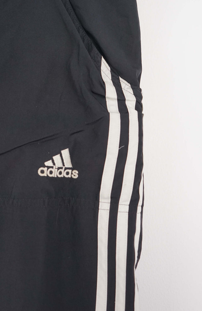 VINTAGE ADIDAS TRACK PANTS (XXL)