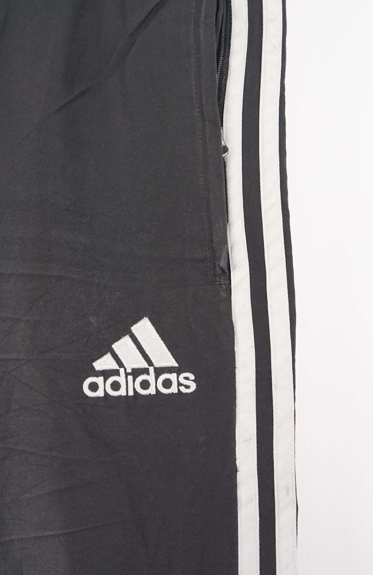 VINTAGE ADIDAS TRACK PANT SHORTS (XL)
