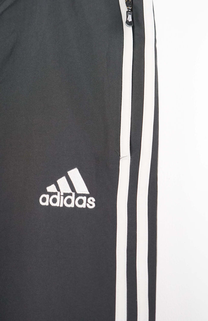 VINTAGE ADIDAS TRACK PANT SHORTS (XL)