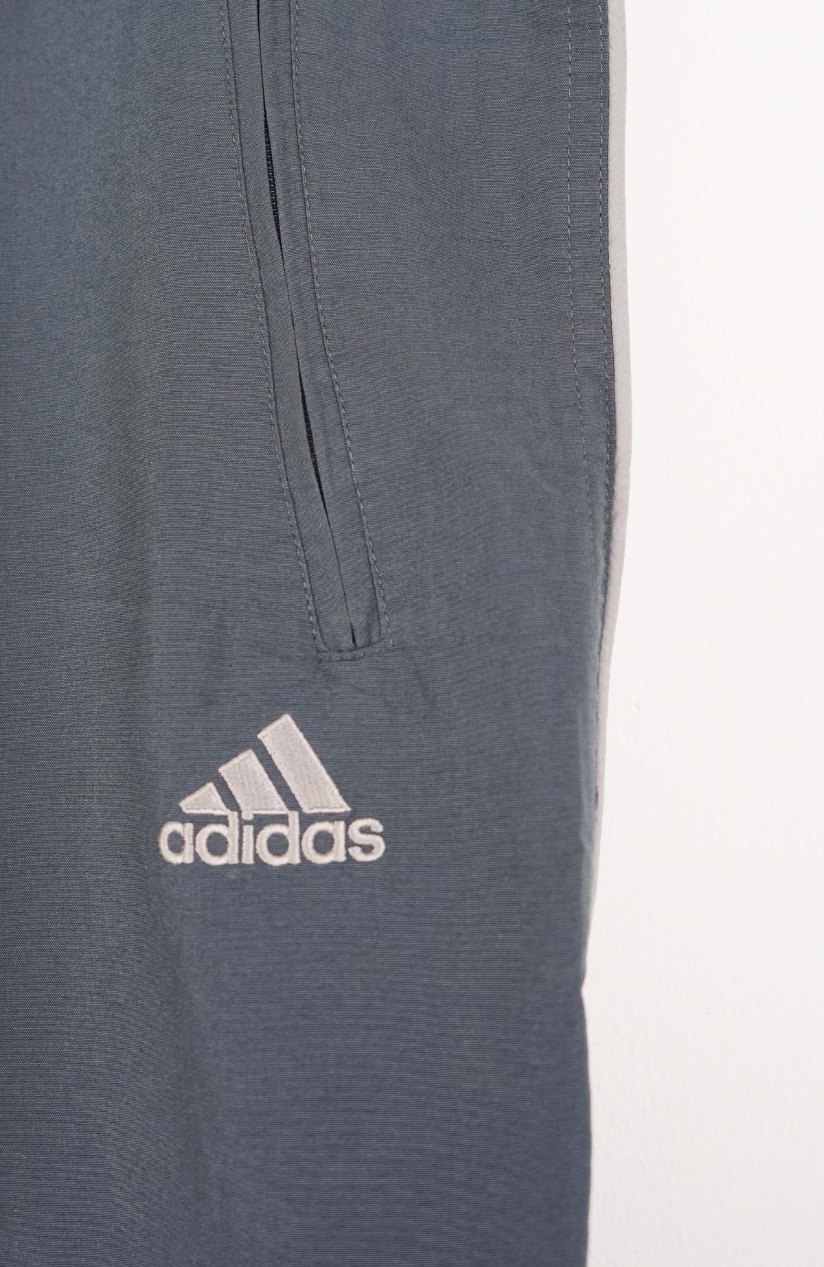 VINTAGE ADIDAS TRACK PANT SHORTS (XL)