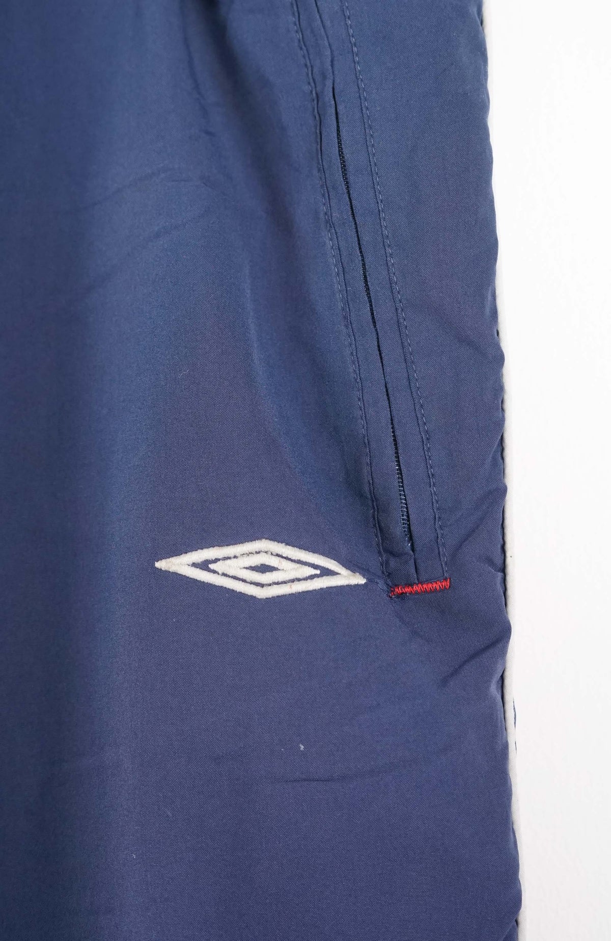 VINTAGE UMBRO TRACK PANTS (XL)