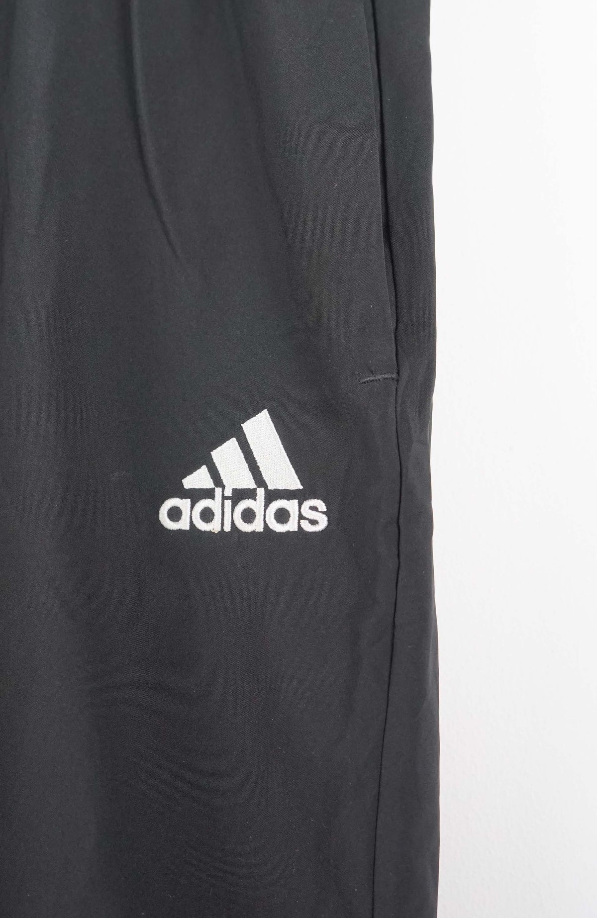 VINTAGE ADIDAS TRACK PANT SHORTS (XL)