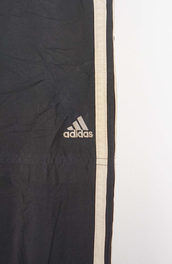 VINTAGE ADIDAS TRACK PANTS (L)