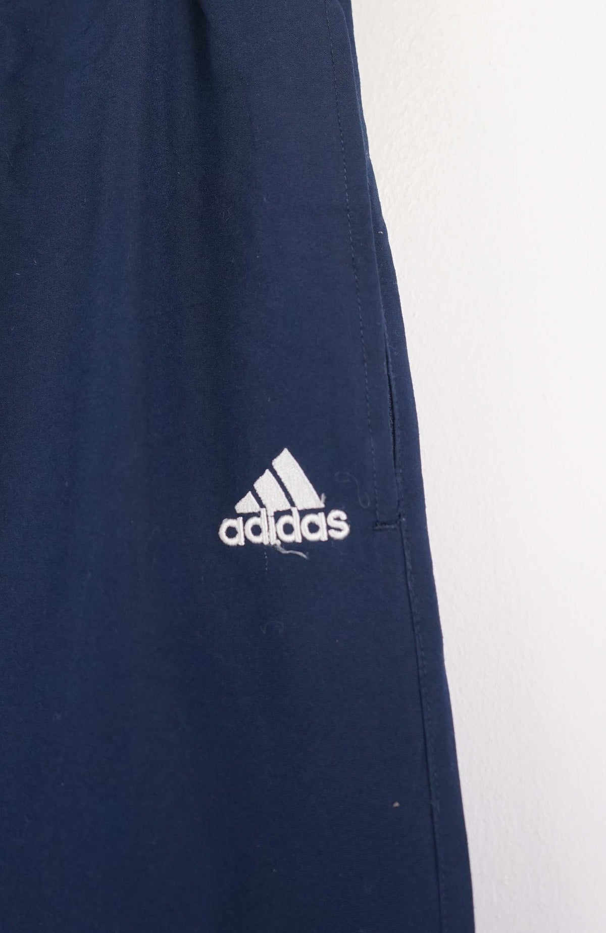 VINTAGE ADIDAS 3/4 TRACK PANTS (S)
