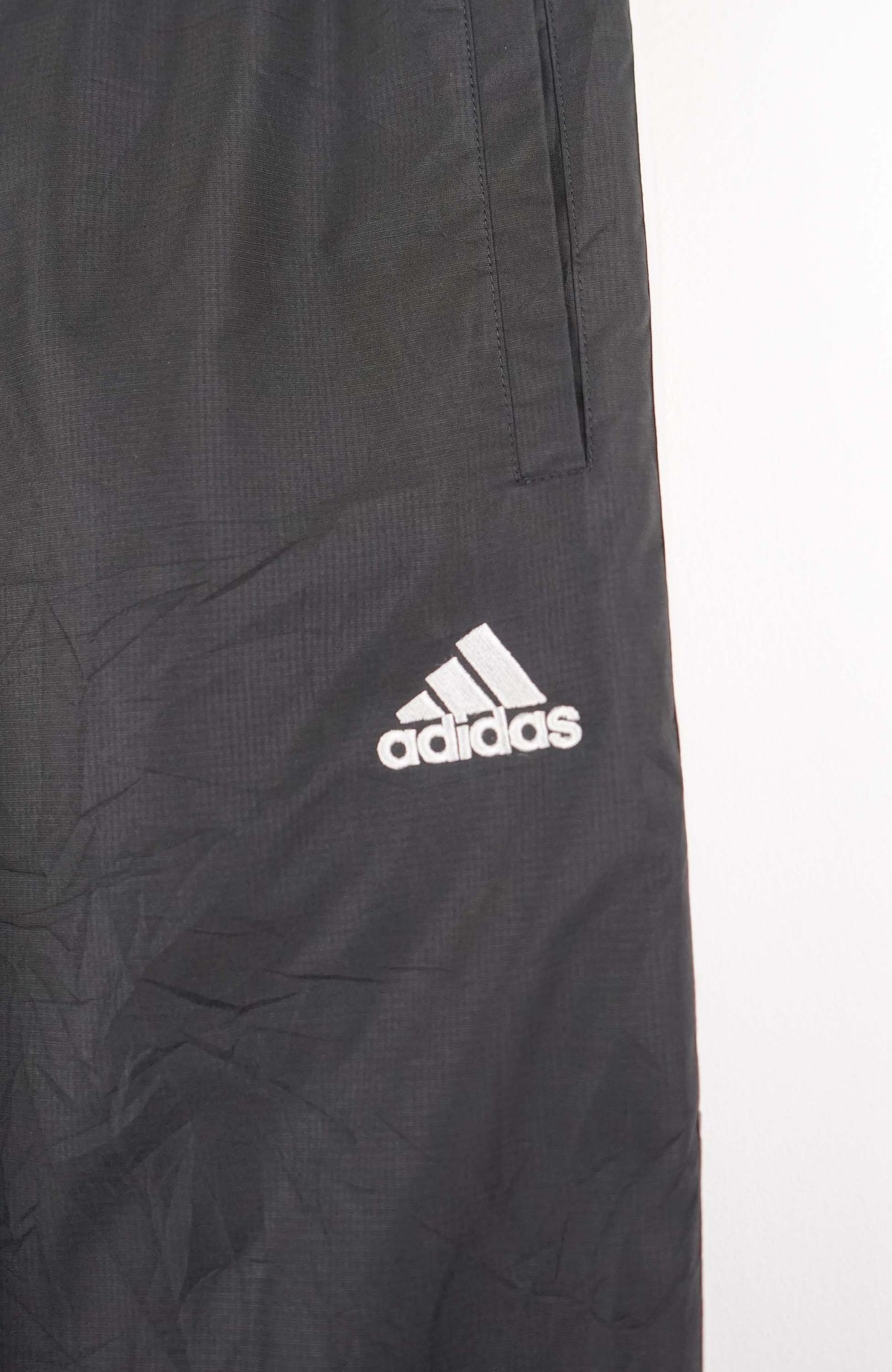VINTAGE ADIDAS TRACK PANTS (M)