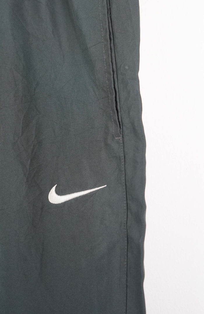 VINTAGE NIKE TRACK PANTS (M)