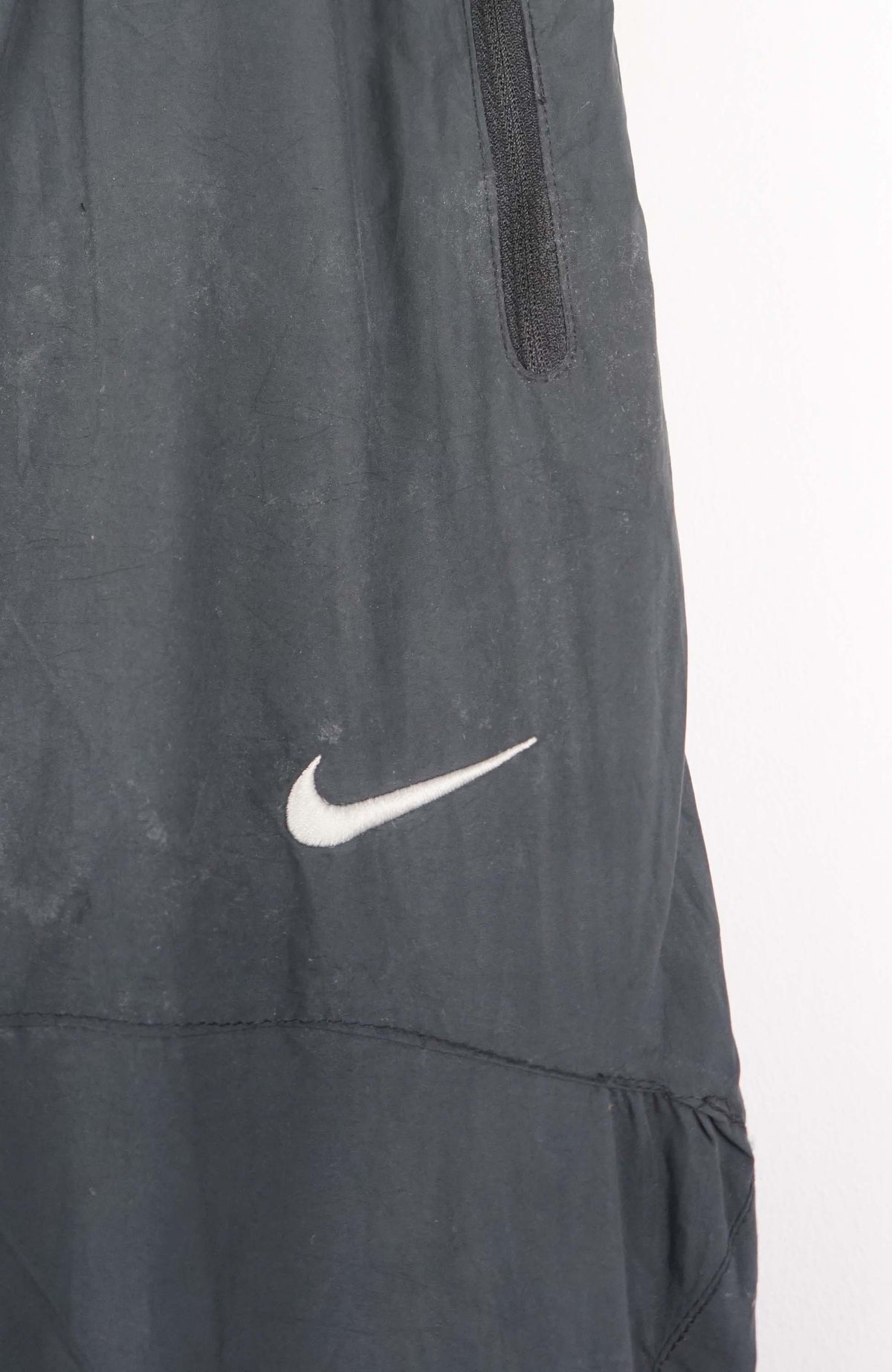 VINTAGE NIKE TRACK PANTS (M)