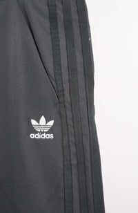 VINTAGE ADIDAS 3/4 TRACK PANTS (L)