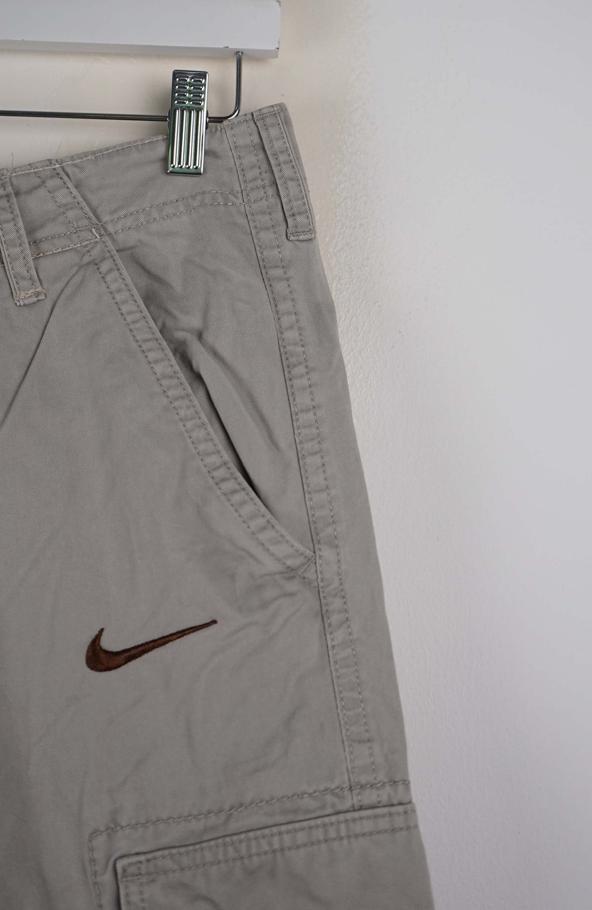 VINTAGE REWORK CARGO SHORTS W30