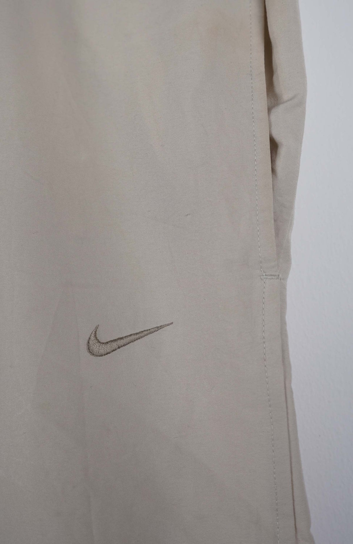 VINTAGE NIKE TRACK PANTS (XXXL)