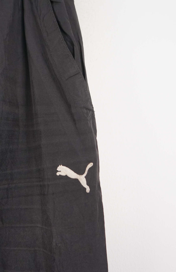 VINTAGE PUMA TRACK PANTS (M)