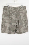 VINTAGE WRANGLER CARGO SHORTS W40