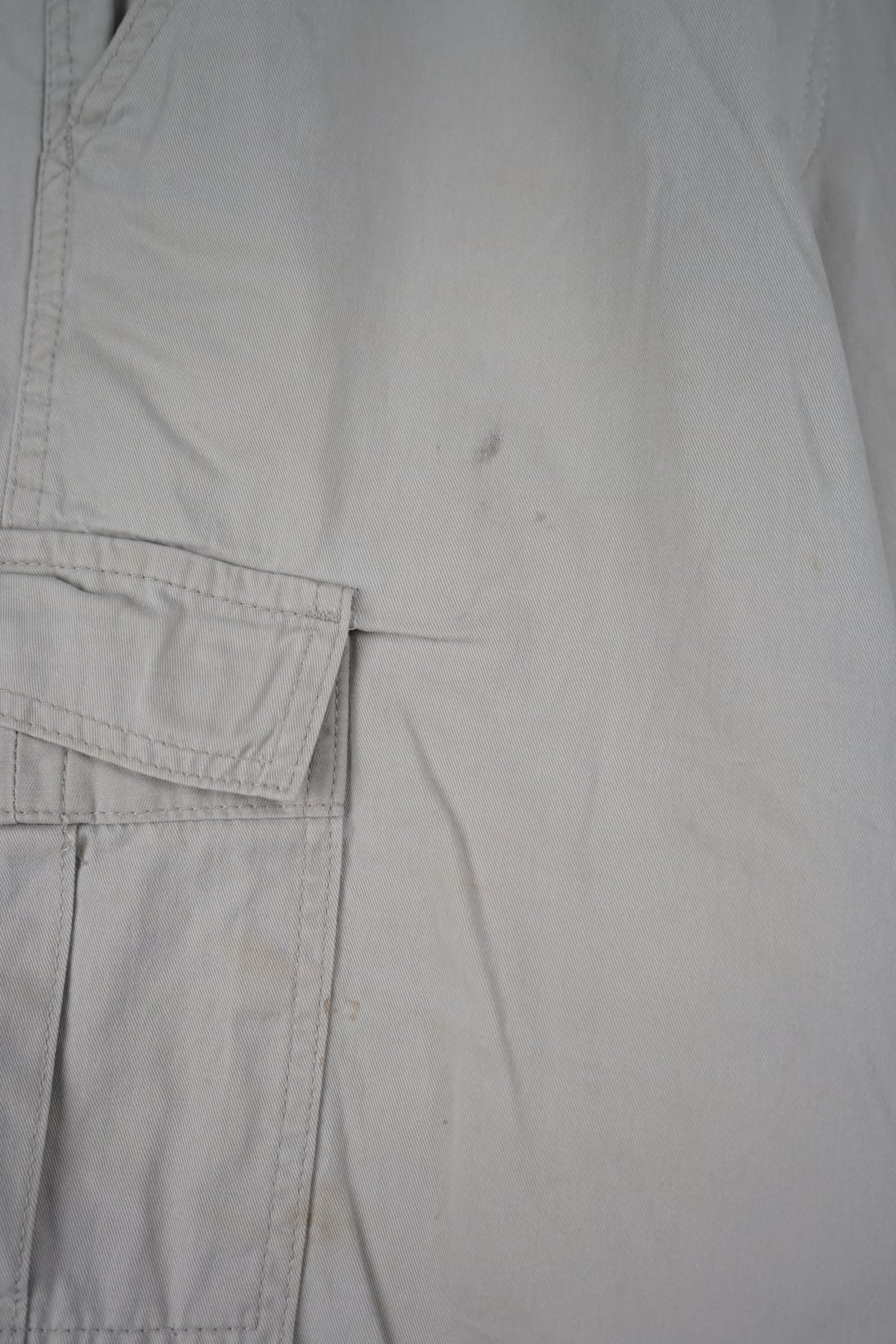 VINTAGE REWORK CARGO SHORTS W26