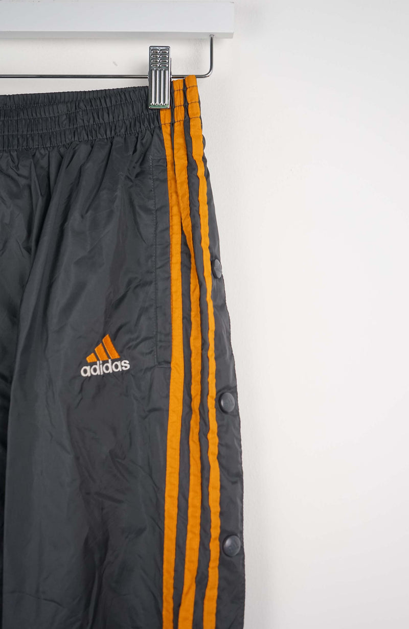 VINTAGE ADIDAS SNAP TRACK PANTS (S)