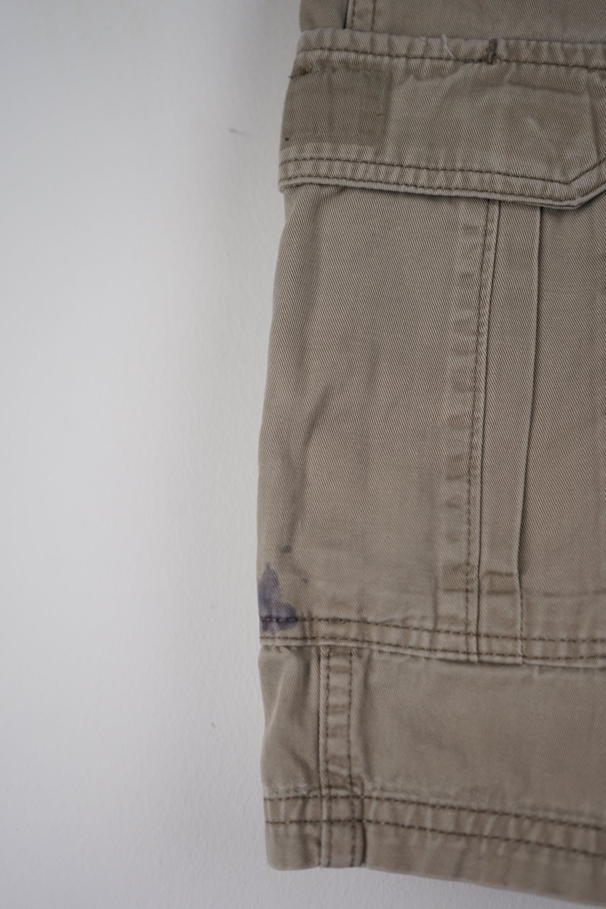 VINTAGE REWORK CARGO SHORTS W30