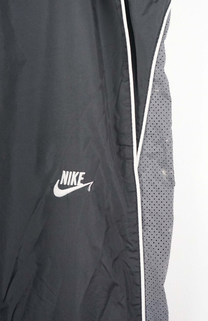 VINTAGE NIKE TRACK PANTS (XL)