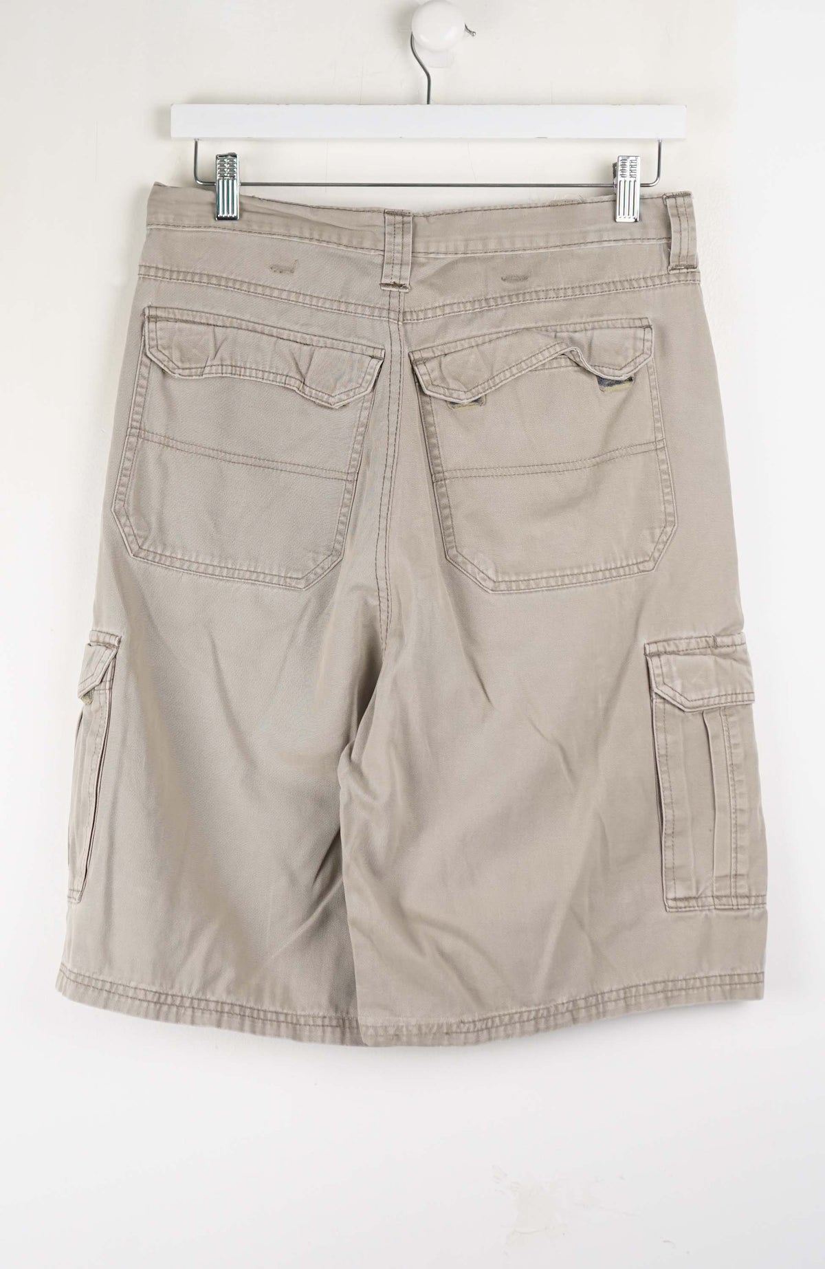 VINTAGE REWORK CARGO SHORTS W30