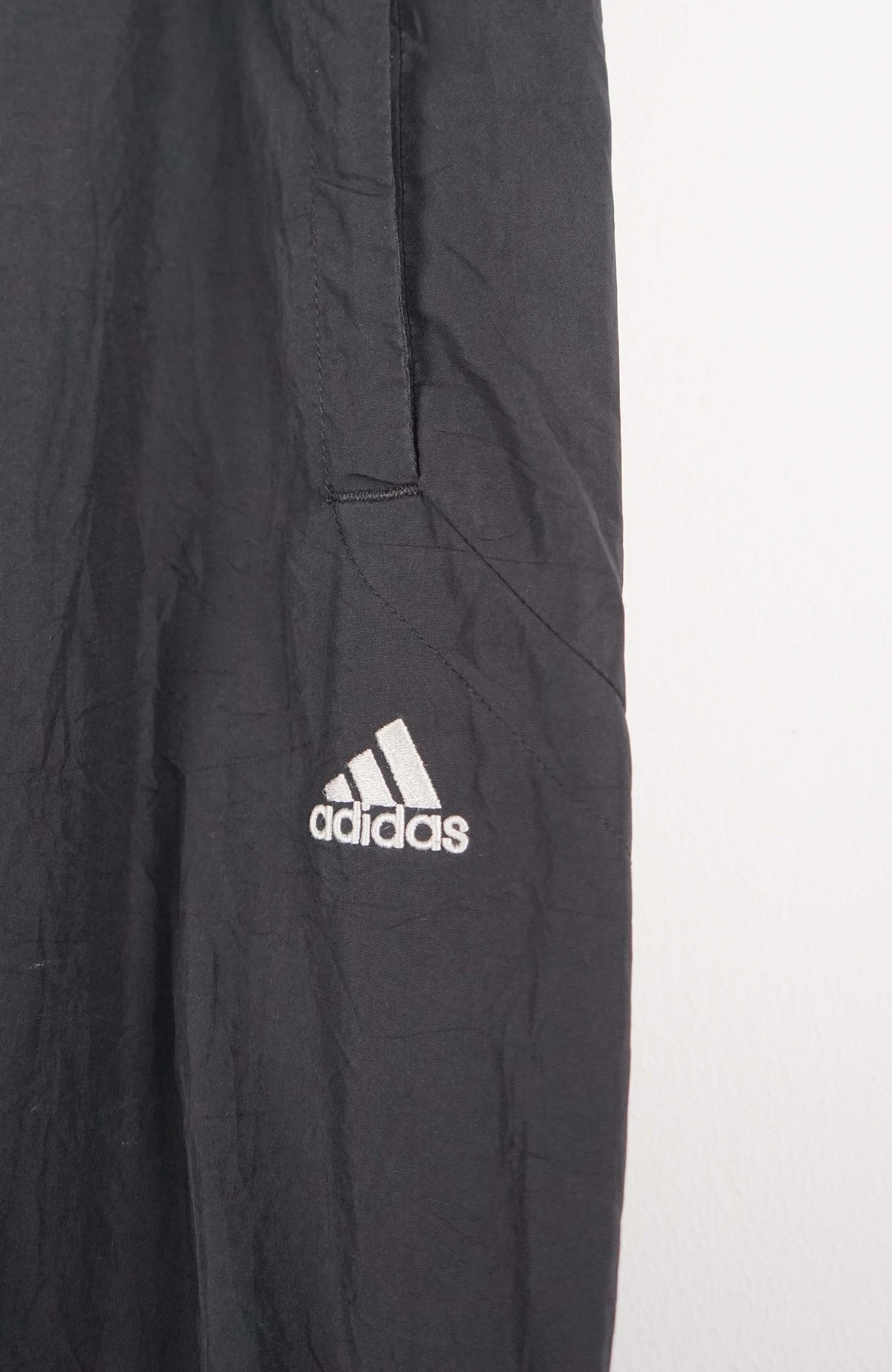 VINTAGE ADIDAS TRACK PANTS (XL)