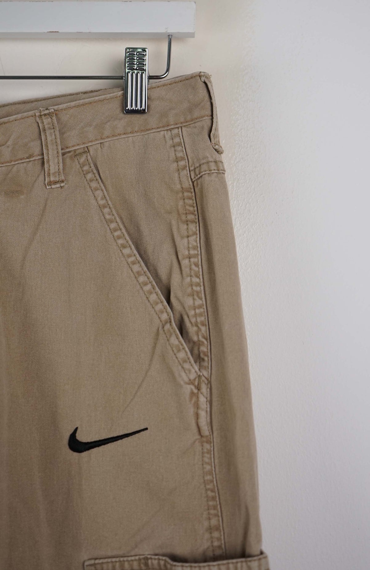 VINTAGE REWORK CARGO SHORTS W30