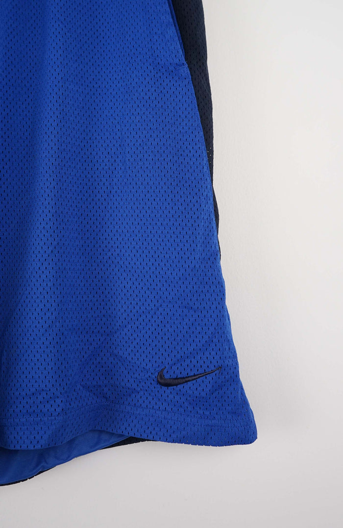 VINTAGE NIKE  SHORTS W30
