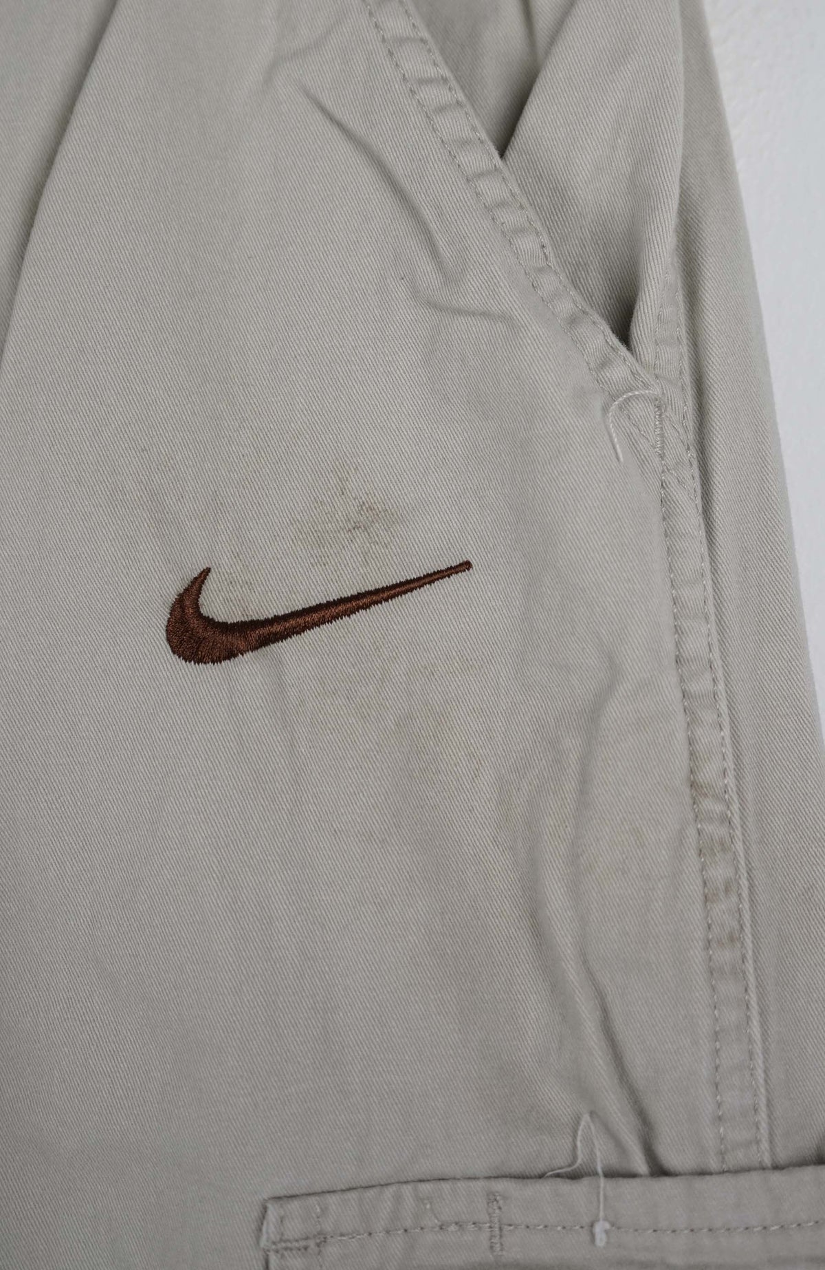 VINTAGE REWORK CARGO SHORTS W28