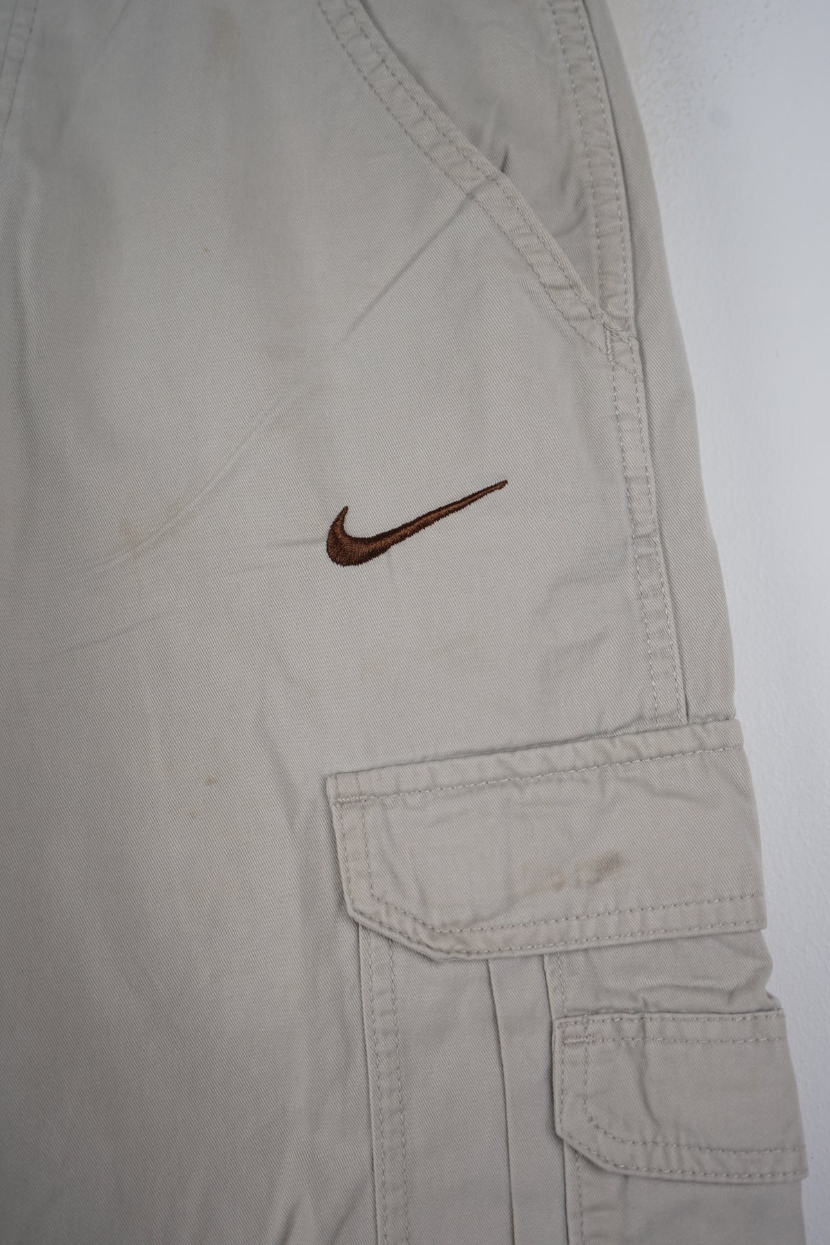 VINTAGE REWORK CARGO SHORTS W28