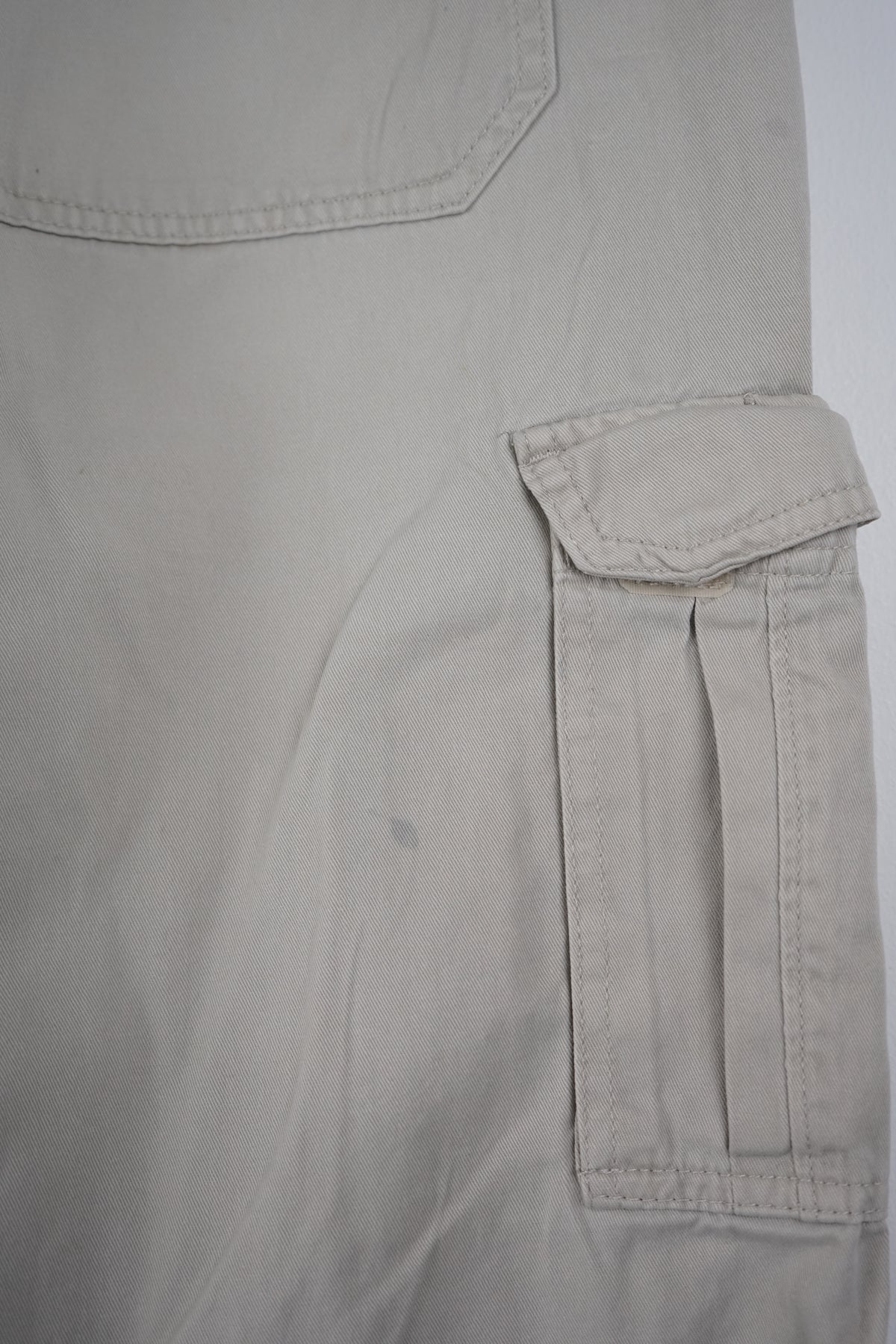 VINTAGE REWORK CARGO SHORTS W28