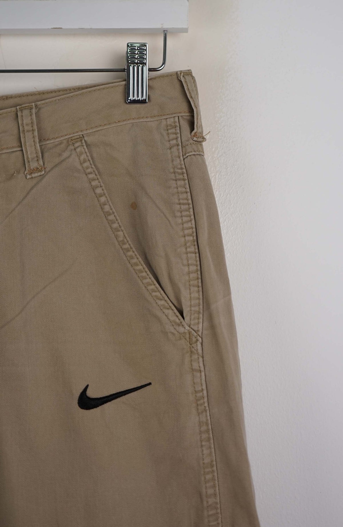 VINTAGE REWORK CARGO SHORTS W30