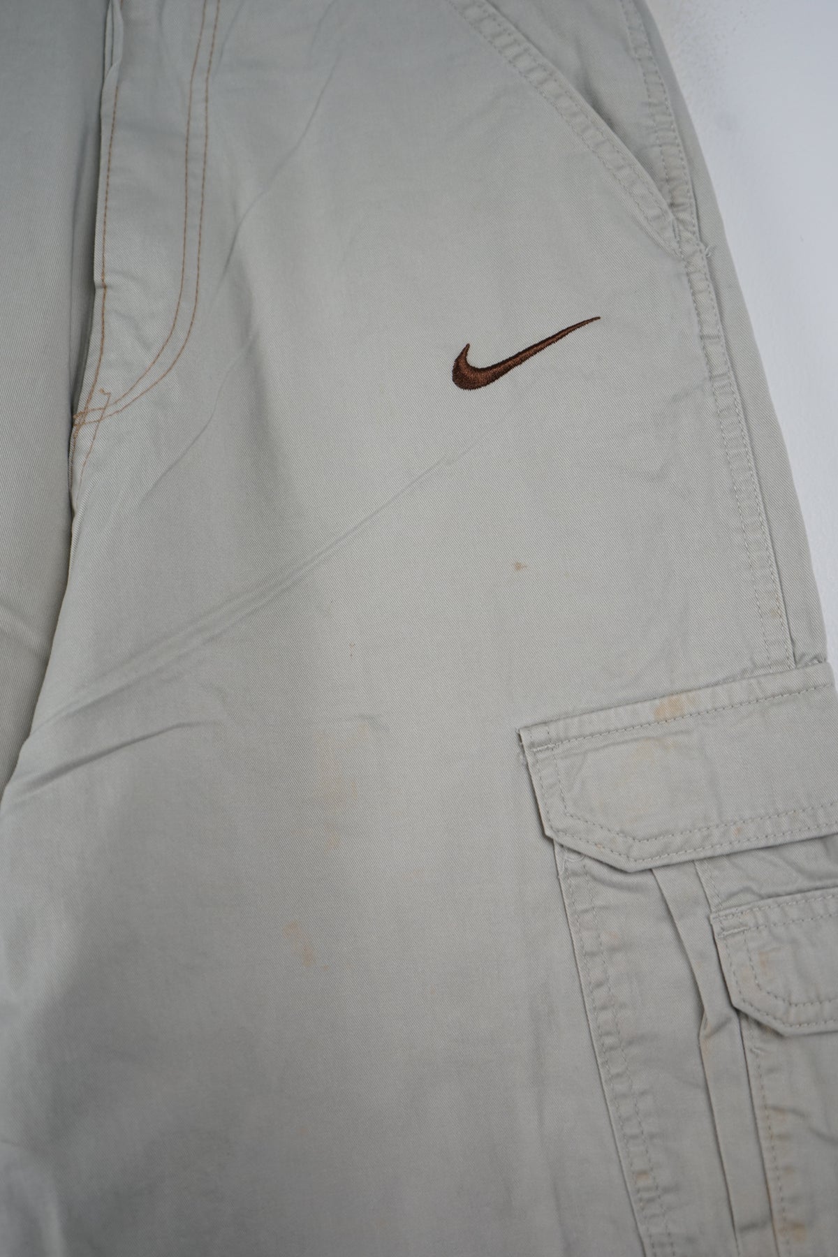 VINTAGE REWORK CARGO SHORTS W26