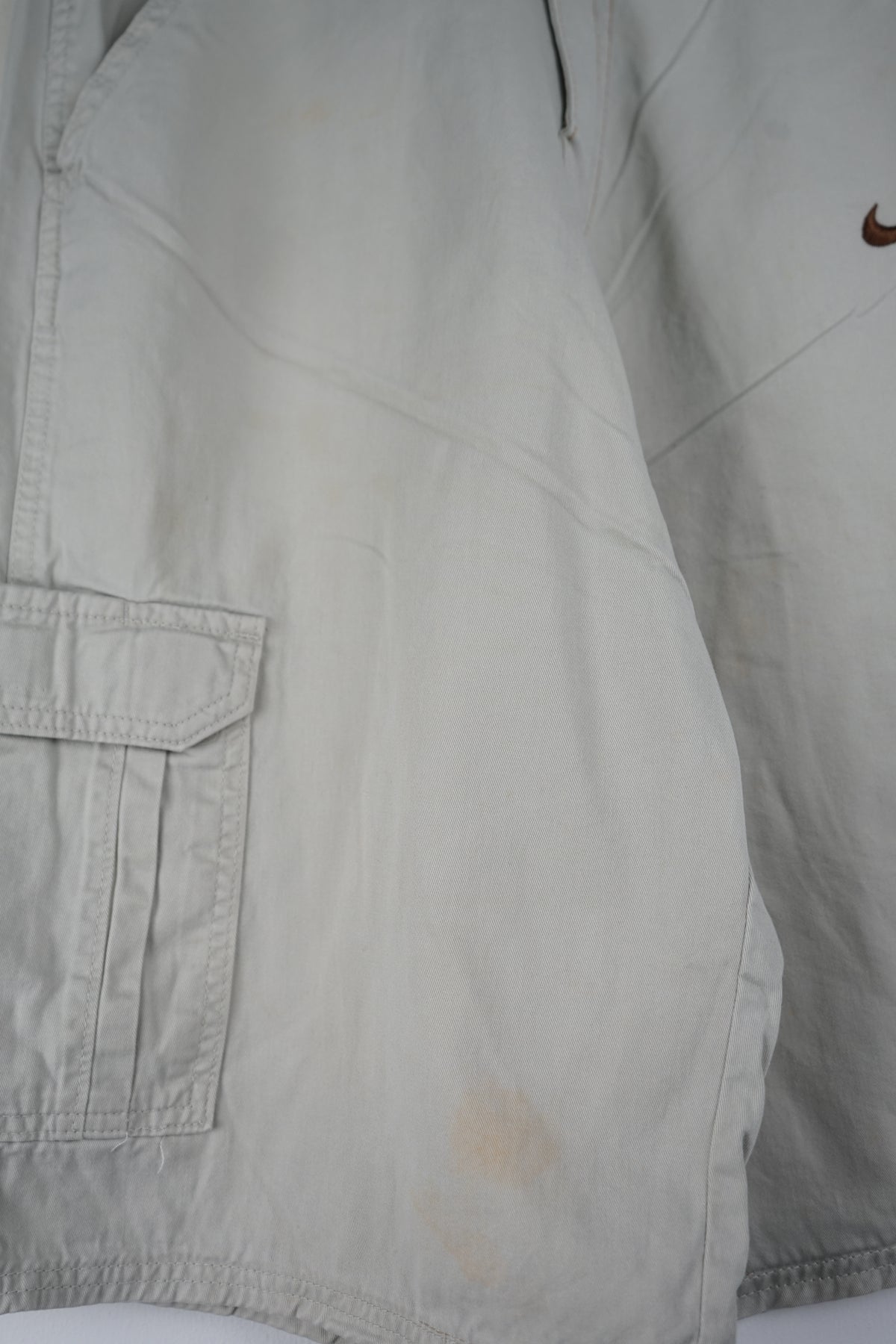 VINTAGE REWORK CARGO SHORTS W26