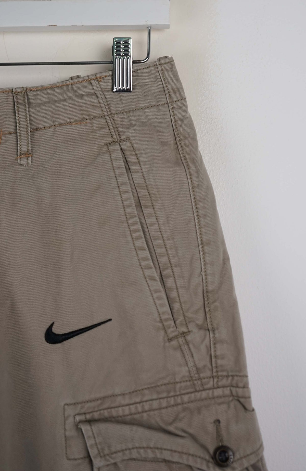 VINTAGE REWORK CARGO SHORTS W31
