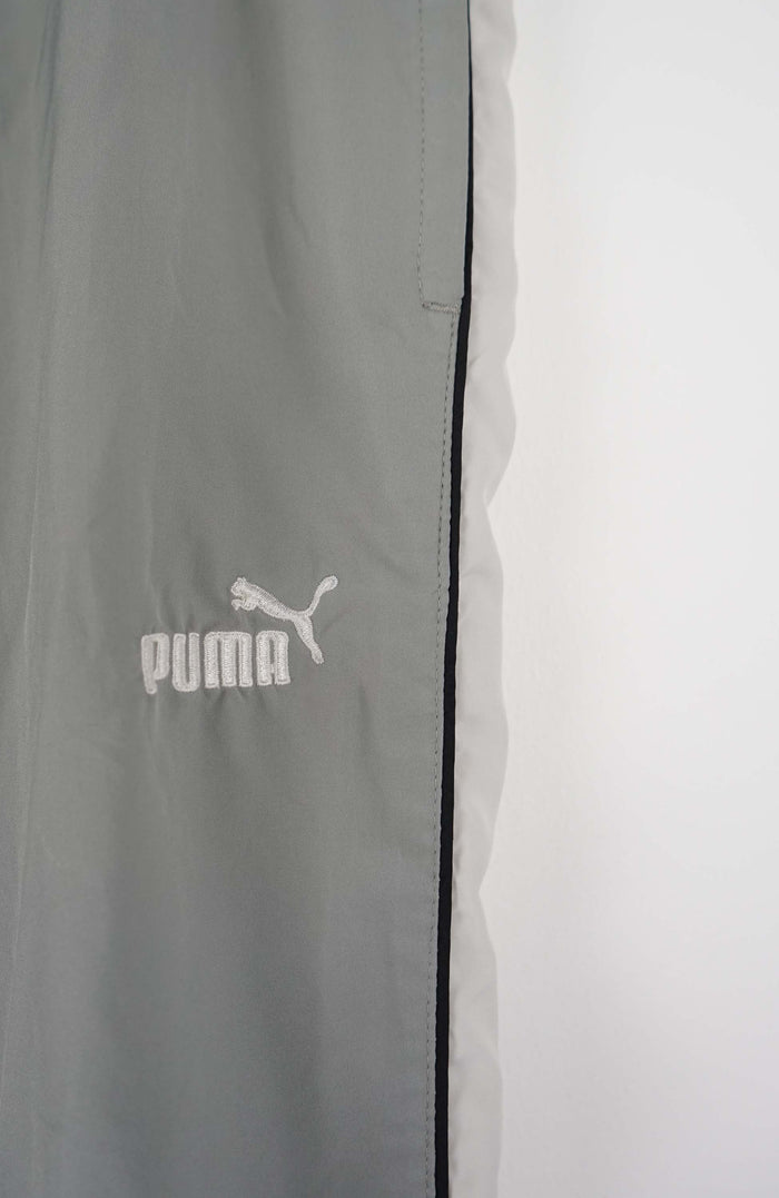 VINTAGE PUMA TRACK PANTS (XL)