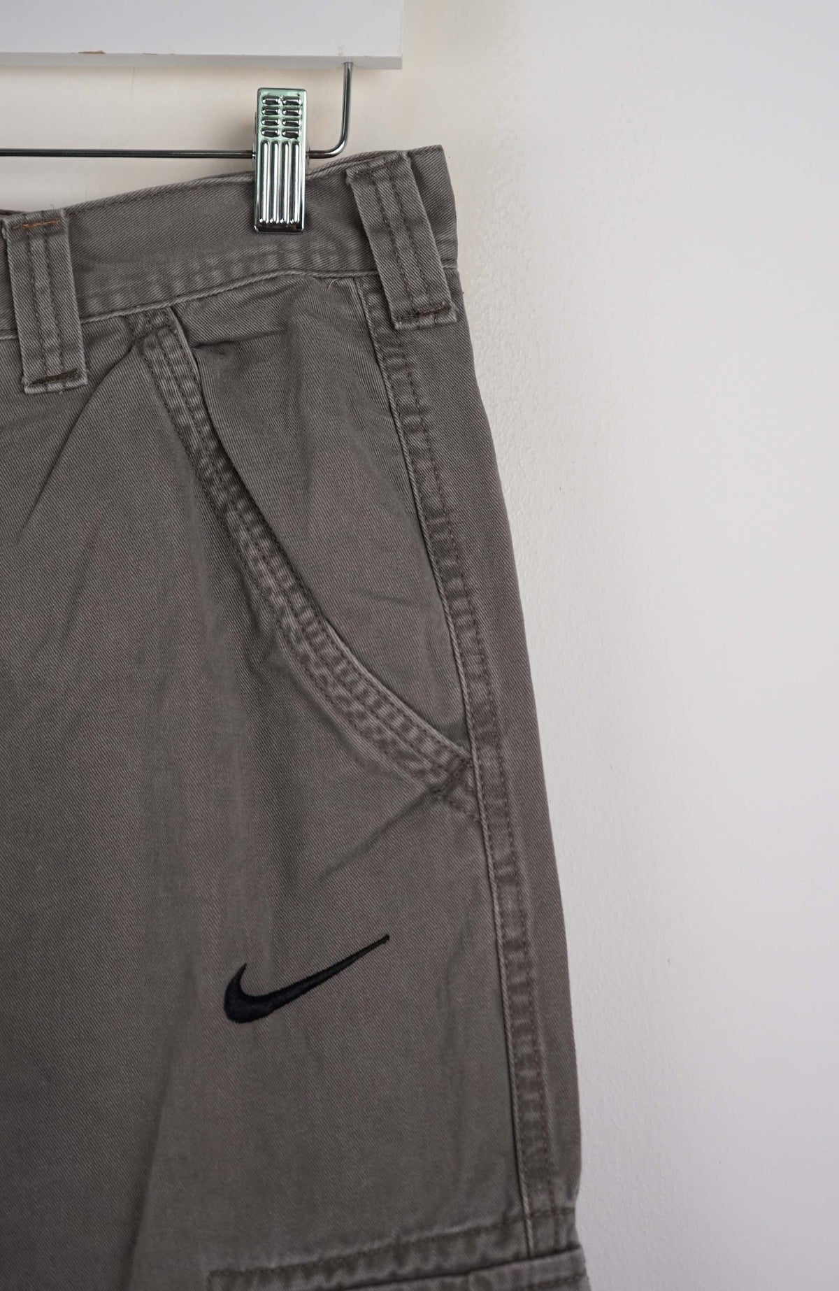 VINTAGE REWORK CARGO PANTS W32