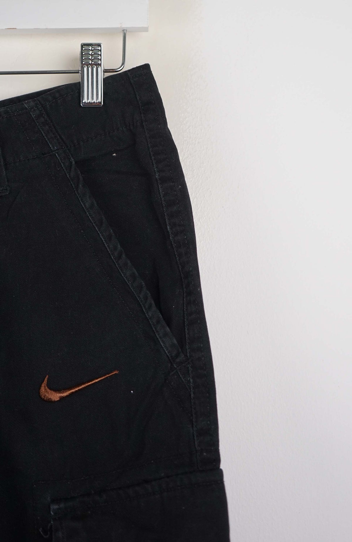 VINTAGE REWORK CARGO SHORTS W29