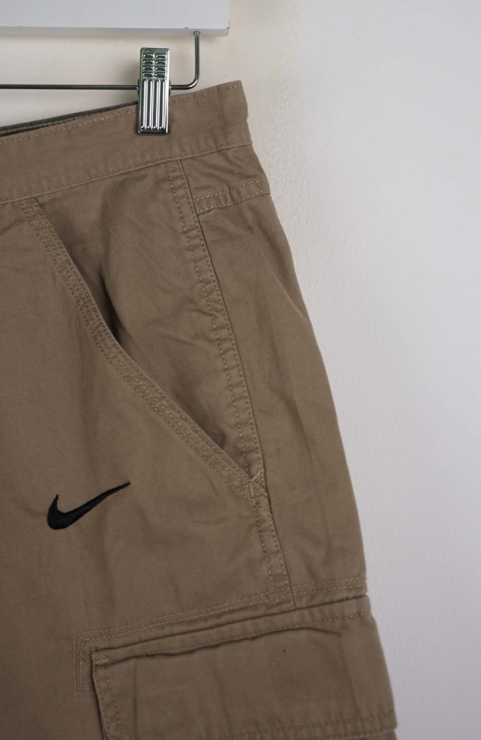 VINTAGE REWORK CARGO SHORTS W31