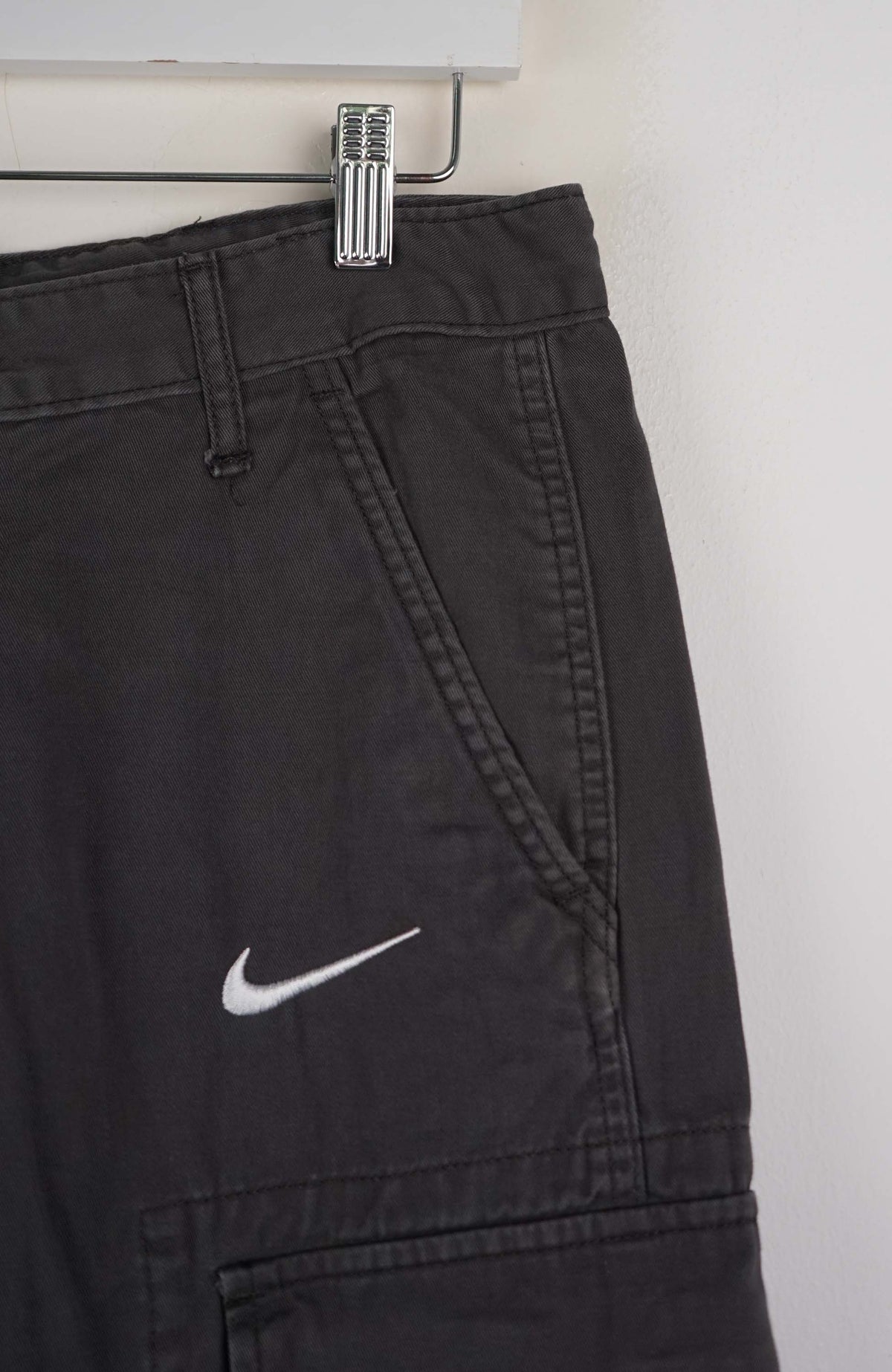 VINTAGE REWORK CARGO SHORTS W32