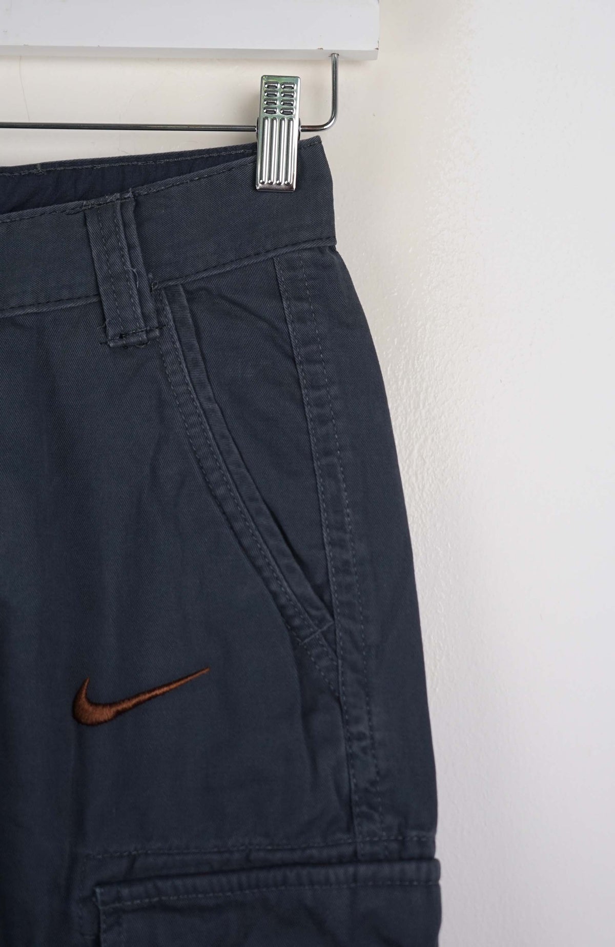 VINTAGE REWORK CARGO SHORTS W26
